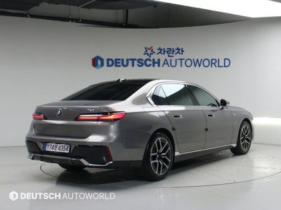 BMW 7 SERIES - 5