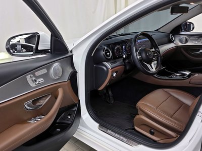 MERCEDES-BENZ E-CLASS - 10