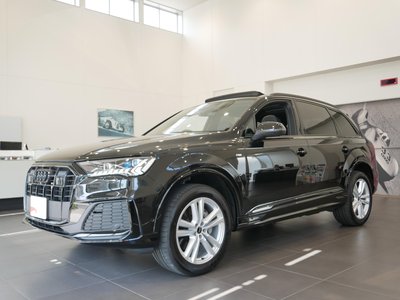 AUDI Q7 - 1