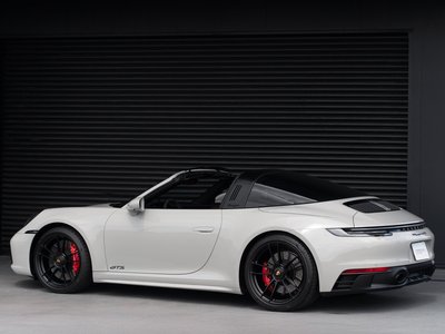 PORSCHE 911 - 7
