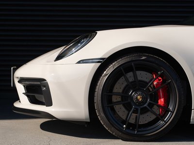 PORSCHE 911 - 10