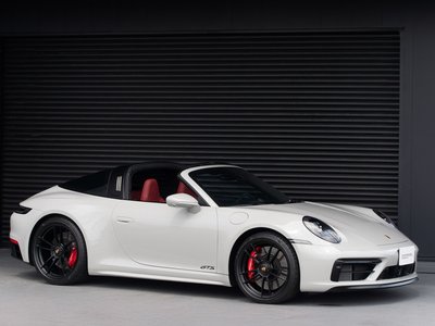PORSCHE 911 - 6