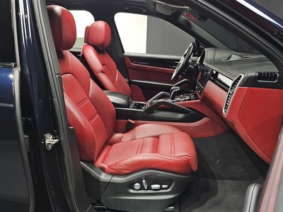 PORSCHE CAYENNE - 10