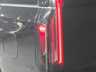 صورة 10 لـ 2023 Cadillac ESCALADE 5TH GENERATION