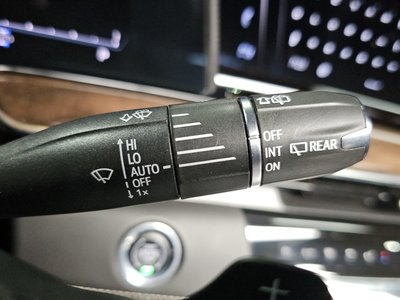 2023 Cadillac ESCALADE 5TH GENERATION 缩略图 32