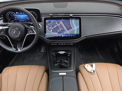 MERCEDES-BENZ E-CLASS - 5