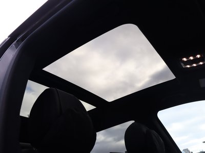 MERCEDES-BENZ GLS - 5