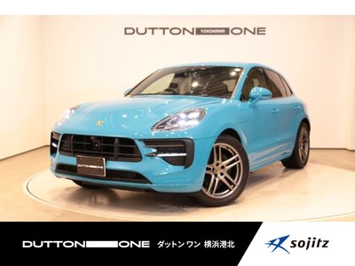 PORSCHE MACAN - 1