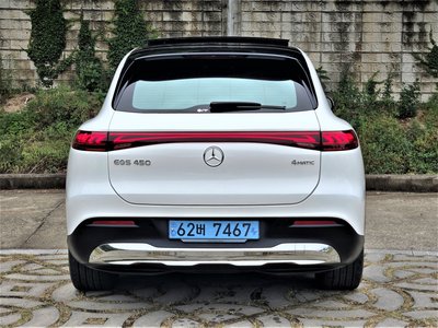 MERCEDES-BENZ EQS - 3