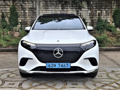 MERCEDES-BENZ EQS - 2