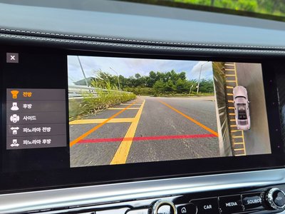 2022 Bentley FLYING SPUR — миниатюра 16