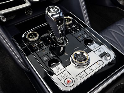 2022 Bentley FLYING SPUR — фото 9