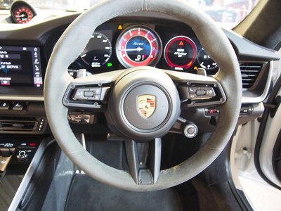 2021 Porsche 911 — миниатюра 33