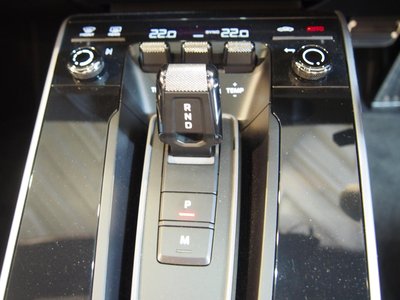 2021 Porsche 911 — миниатюра 41