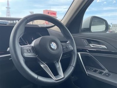 صورة 6 لـ 2023 BMW BMW