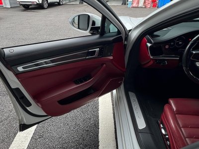 PORSCHE PANAMERA - 9