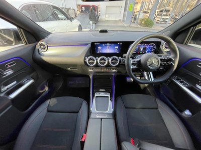 MERCEDES-BENZ EQA - 2