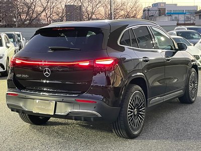 MERCEDES-BENZ EQA - 7