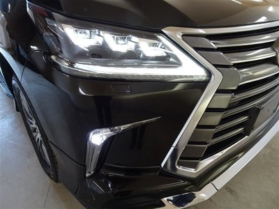 2018 Lexus LX — миниатюра 14
