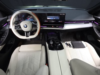BMW 5 SERIES - 5