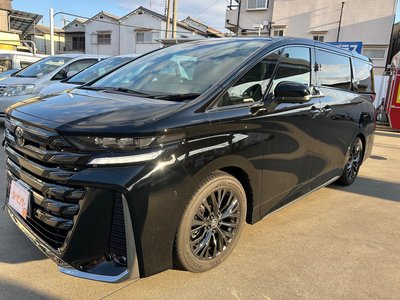 TOYOTA VELLFIRE - 4