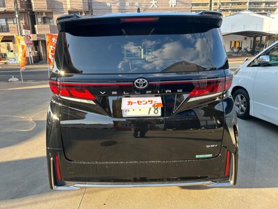 TOYOTA VELLFIRE - 8