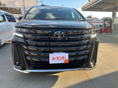 TOYOTA VELLFIRE - 10