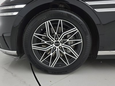 2022 Genesis G90 (RS4) photo 6