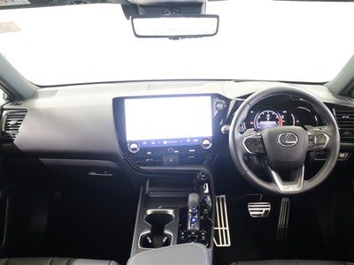 LEXUS NX - 4