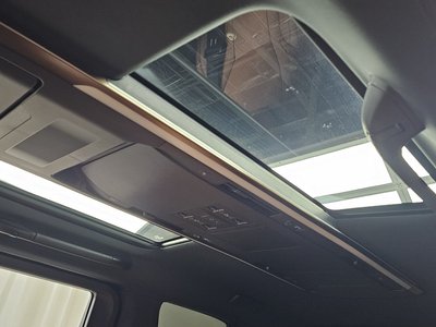 2025 Toyota ALPHARD thumbnail 25
