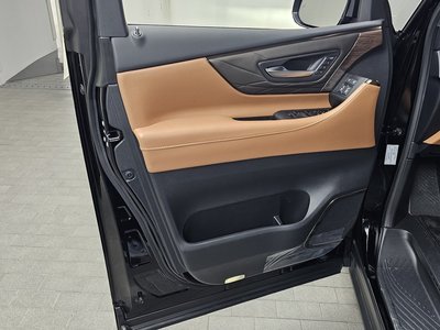 2025 Toyota ALPHARD thumbnail 14