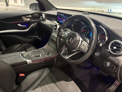 MERCEDES-BENZ GLC - 10