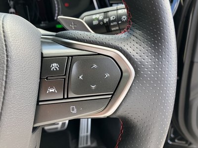 صورة مصغرة 12 لـ 2025 Lexus NX