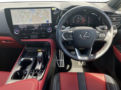 صورة مصغرة 37 لـ 2025 Lexus NX