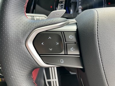 صورة مصغرة 40 لـ 2025 Lexus NX