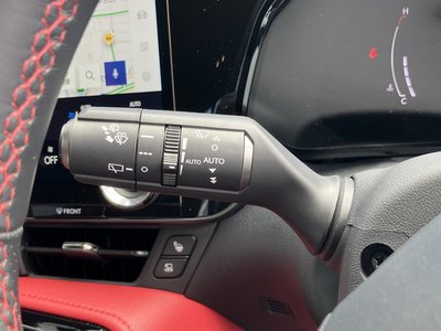صورة مصغرة 43 لـ 2025 Lexus NX