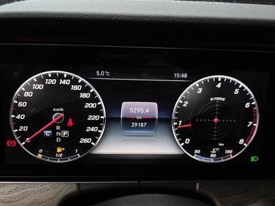 MERCEDES-BENZ E-CLASS - 8