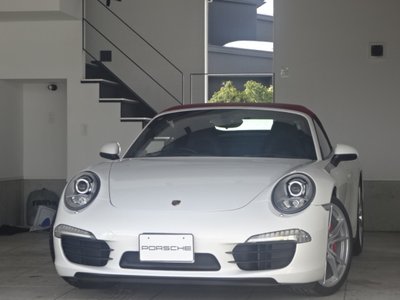 PORSCHE 911 CABRIOLET - 2