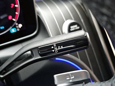 MERCEDES-BENZ GLC - 9