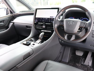 TOYOTA VELLFIRE - 4