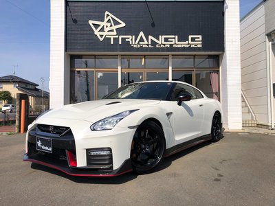 NISSAN GT-R