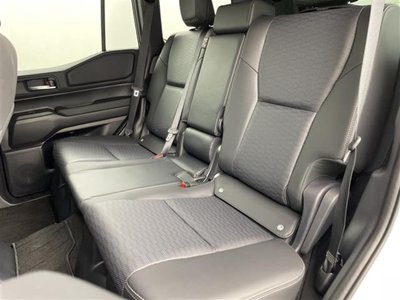 صورة مصغرة 26 لـ 2024 Toyota LAND CRUISER 250