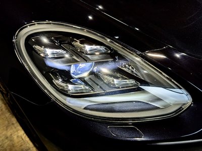 PORSCHE PANAMERA - 7
