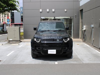 LAND ROVER DEFENDER - 4