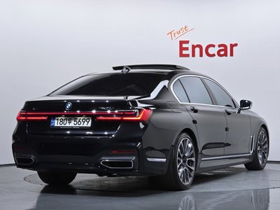 BMW 7 SERIES - 4