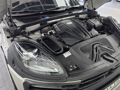 PORSCHE MACAN - 7