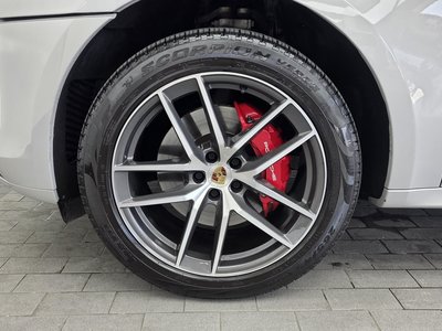 PORSCHE MACAN - 6