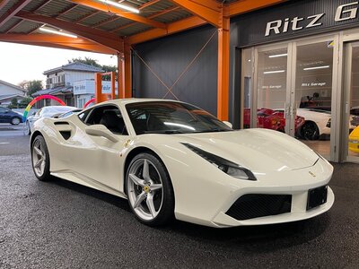 FERRARI 488 GTB