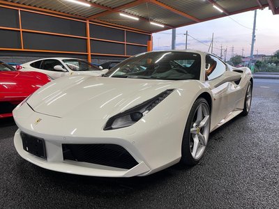FERRARI 488 - 7