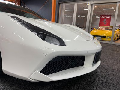 FERRARI 488 - 9